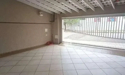 Sobrado com 4 dormitórios à venda, 340 m² por R$ 600.000,00 - Antônio Zanaga I - Americana/SP