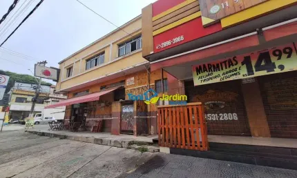 Sobrado com 2 dormitórios à venda, 432 m² por R$ 3.200.000,00 - Vila Linda - Santo André/SP