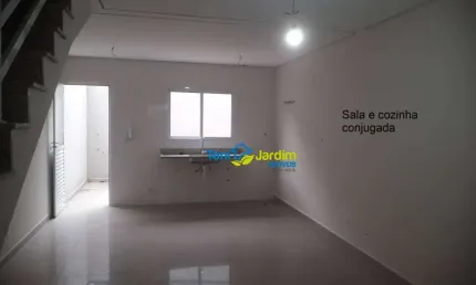 Sobrado com 3 dormitórios à venda, 120 m² por R$ 725.000,00 - Vila Pires - Santo André/SP