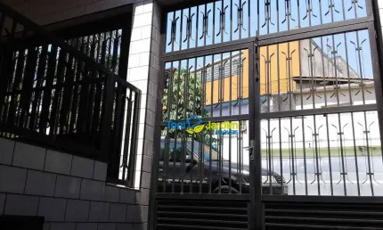 Casa com 3 dormitórios à venda, 225 m² por R$ 700.000,00 - Vila Francisco Matarazzo - Santo André/SP