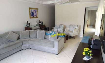 Sobrado com 3 dormitórios à venda, 306 m² por R$ 1.100.000,00 - Campestre - Santo André/SP