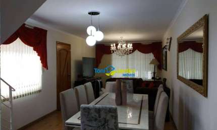 Sobrado com 3 dormitórios à venda, 189 m² por R$ 828.000,00 - Parque Jaçatuba - Santo André/SP