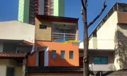 Sobrado com 3 dormitórios à venda, 253 m² por R$ 900.000,00 - Parque das Nações - Santo André/SP