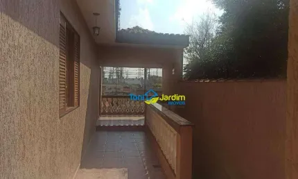 Casa com 3 dormitórios à venda, 244 m² por R$ 720.000,00 - Jardim do Estádio - Santo André/SP