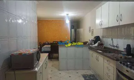 Sobrado com 3 dormitórios à venda, 199 m² por R$ 600.000,00 - Vila Humaitá - Santo André/SP