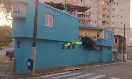 Sobrado com 6 dormitórios à venda, 220 m² por R$ 690.000,00 - Barcelona - São Caetano do Sul/SP