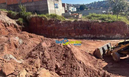 Terreno à venda, 92 m² por R$ 300.000 - Condomínio Maracanã - Santo André/SP LOTE 1