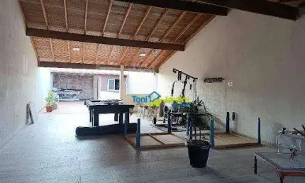Casa com 3 dormitórios à venda, 200 m² por R$ 690.000,00 - Vila Guaraciaba - Santo André/SP