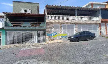 Sobrado com 3 dormitórios à venda, 248 m² por R$ 850.000,00 - Cidade São Jorge - Santo André/SP