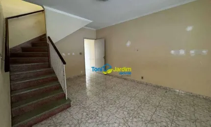 Sobrado com 2 dormitórios à venda, 201 m² por R$ 420.000,00 - Jardim Utinga - Santo André/SP