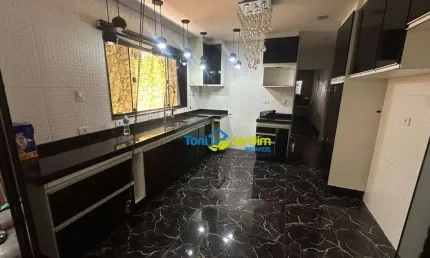 Sobrado com 3 dormitórios à venda, 300 m² por R$ 1.000.000,00 - Parque São Rafael - São Paulo/SP