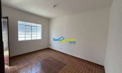 Casa com 1 dormitório para alugar, 65 m² - Bangu - Santo André/SP