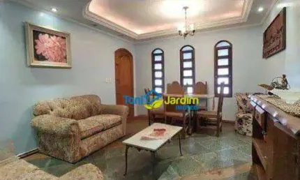Sobrado com 3 dormitórios para alugar, 163 m² por R$ 7.408,00/mês - Parque das Nações - Santo André/SP