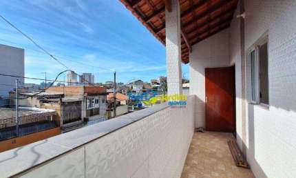Casa com 3 dormitórios para alugar, 80 m² por R$ 1.700,00/mês - Jardim das Maravilhas - Santo André/SP