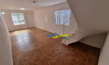 Sobrado com 3 dormitórios para alugar, 208 m² por R$ 3.599,25/mês - Parque Jaçatuba - Santo André/SP