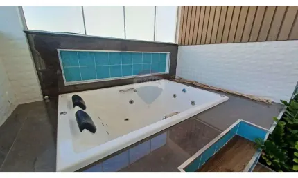 Apartamento Mobiliado à Venda no Braga, Cabo Frio – 2 Quartos, Hidromassagem e Alto Potencial de Renda