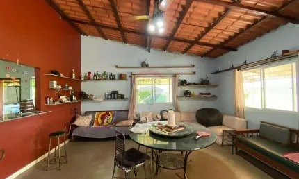 Chácara à venda em São Pedro da Aldeia – 6.000m², Piscina, Suítes e Área Gourmet