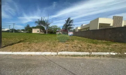 Terreno a venda, ótima oportunidade para você que gosta de morar onde todos tiram férias  .