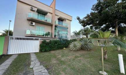 Apartamento de 2 Quartos ,1 Suíte , cozinha Ampla  e Garagem Coberta