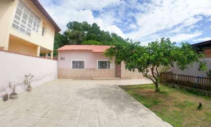 Casa para Venda em Serra, Residencial Jacaraípe, 3 dormitórios, 1 suíte, 3 banheiros, 4 vagas