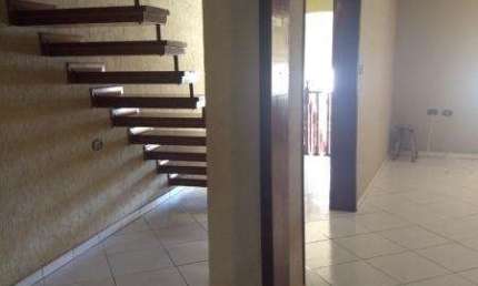 Casa para Venda em Barueri, PARQUE IMPERIAL, 6 dormitórios, 2 banheiros, 2 vagas