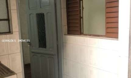 Casa para Locação em Osasco, Baronesa, 1 dormitório, 1 banheiro