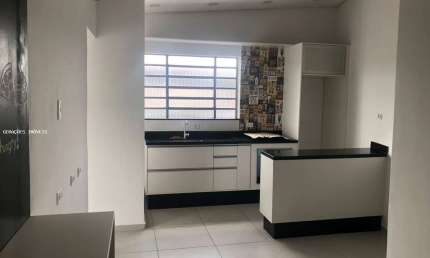 Casa para Locação em Osasco, Baronesa, 1 dormitório, 1 suíte, 1 banheiro