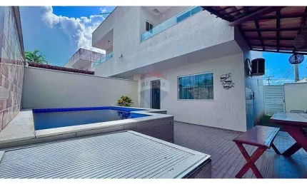 Duplex mobiliado com piscina privativa a 300m da praia do muta