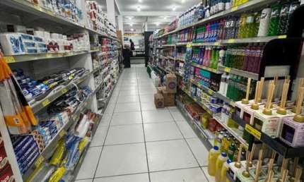 oportunidade única!  ponto comercial a venda, mercado completo e consolidado no cordeiros em Itajaí