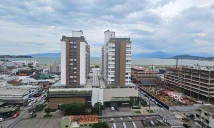 Apartamento à Venda, 126m2, 4 Dormitórios(1 suíte), 1 Vaga , Campinas - São José/SC