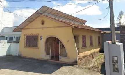 Terreno com casa em avenida comercial com Galpao anexo!! Em São Judas - Itajaí