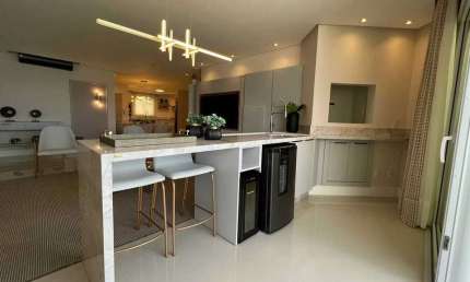 Apartamento Quadra Mar com 3 suítes e 3 vagas na Barra Norte em Balneário Camboriú