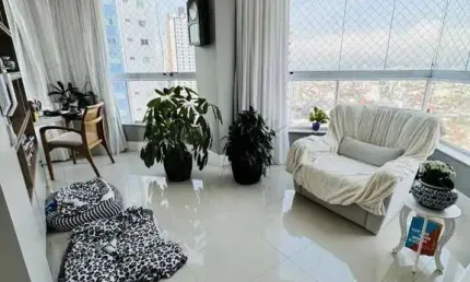 Apartamento alto padrão com 3 suítes, finamente mobiliado na Av. Central em Balneário Camboriú