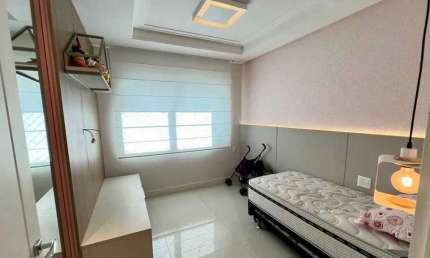 Apartamento Alto Padrão Finamente Mobiliado e Decorado na Quadra do Mar em Balneário Camboriú