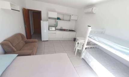 Kitnet Para locação,Praia da  Daniela, Florianópolis, SC