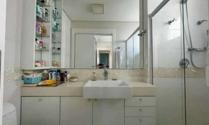 Apartamento alto padrão, Vista pro mar e Beira-Rio com 3 suítes e 3 vagas no Bairro Fazenda - Itajaí