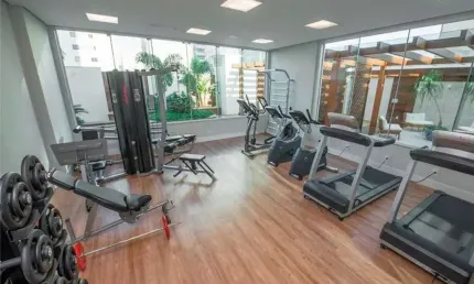 Apartamento alto padrão com 4 suítes e 2 vagas de garagem no bairro meia praia - itapema