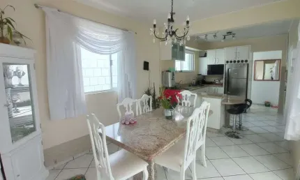 Casa à Venda , 94m2, 3 Dormitórios, 2 Vagas de Garagem, Saco dos Limões, Florianópolis, SC
