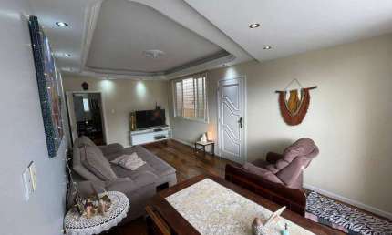 Casa à Venda, 340m², 4 D  (2 suítes), 2 Vagas, Capoeiras, Florianópolis/SC