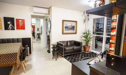 Apartamento à Venda,69m2, 2 dormitórios(1 suíte),Vaga, Trindade, Florianópolis/SC