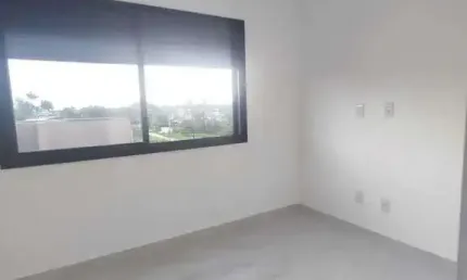 Apartamento com 3 dormitórios sendo 1 suíte, 1 vaga de garagem no bairro Volta ao Mundo em Itapoá