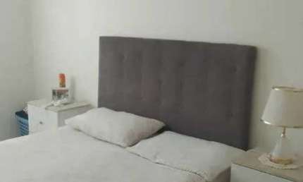 Apartamento semi-mobiliado com 1 dormitório e 1 vaga de garagem em Balneário Camboriú