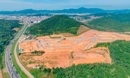 Terreno comercial à venda no Várzea do Ranchinho, Camboriú 
