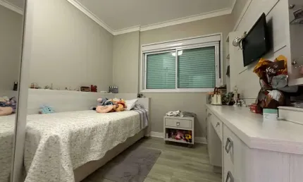 Apartamento mobiliado com 4 suítes e 3 vagas de garagem no bairro fazenda em itajaí