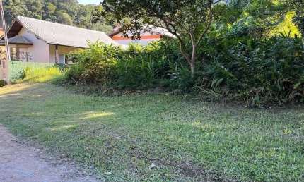 Terreno para venda possui 1.019,00 m2 em Praia do Estaleiro - Balneário Camboriú