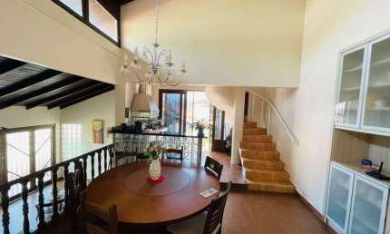 Casa à Venda, 272 m², 4 Dormitórios (2 Suítes), Pantanal, Florianópolis/SC