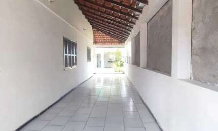 Casa com 2 dormitórios, 3 vagas de garagem no bairro Santa Clara em Itapoá