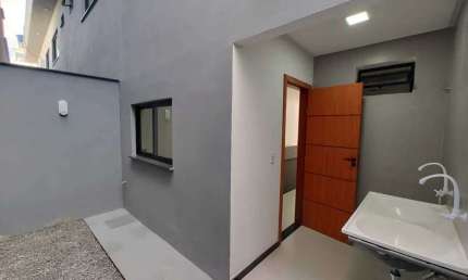 Casa duplex com 2 suítes e 1 vaga de garagem no Centro em Porto Seguro