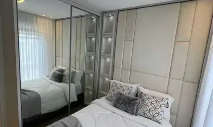 Apartamento com 3 suítes e 2 vagas de garagem no Centro de Balneário Piçarras