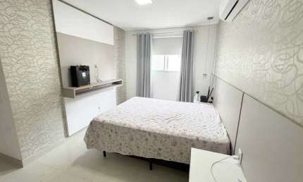 Apartamento com 3 dormitórios sendo 1 suíte e 2 vagas de garagem em Itapema